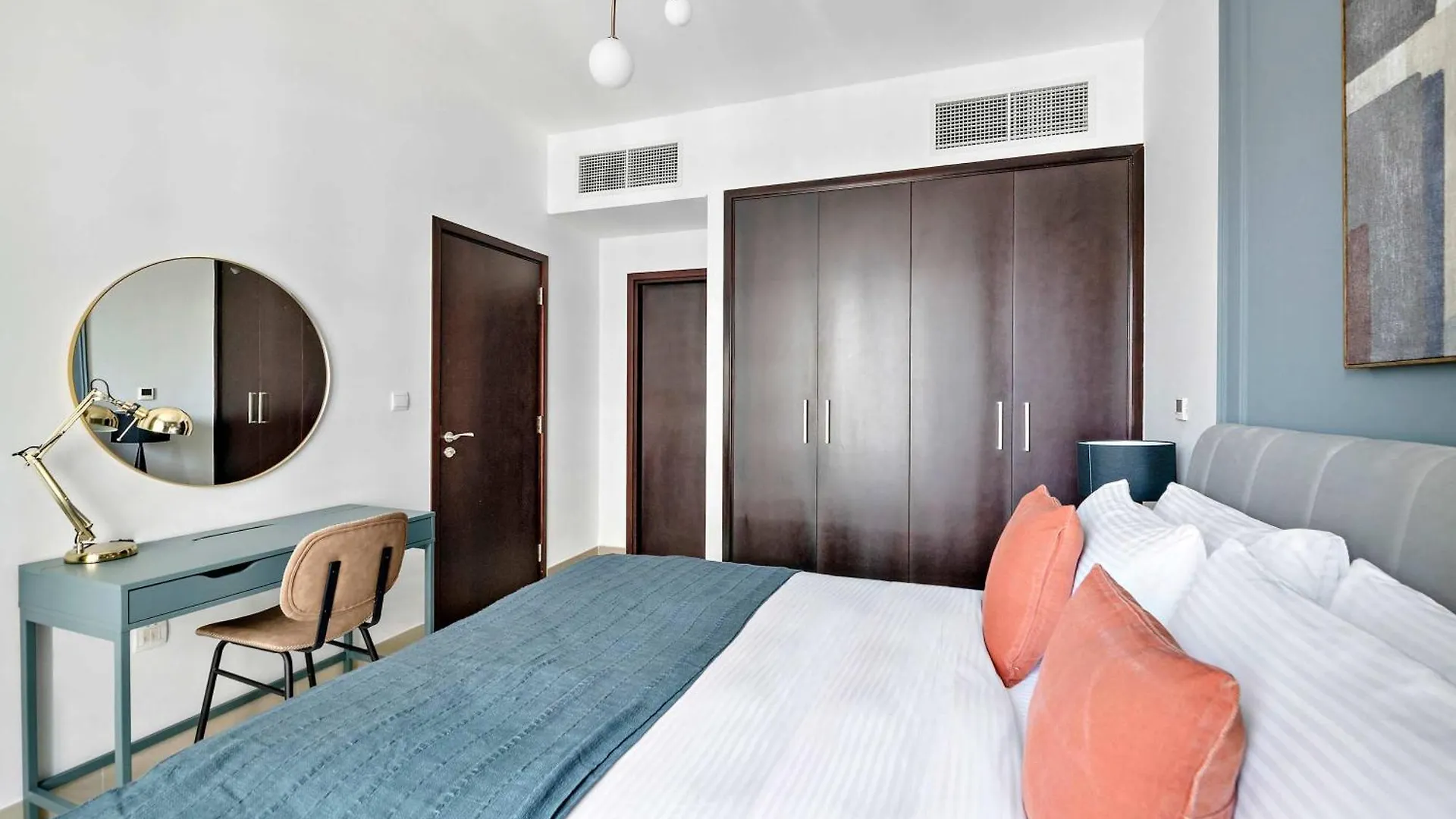 Silkhaus Chic 1Bdr With Patio Near Burj Khalifa Daire Dubai Birleşik Arap Emirlikleri