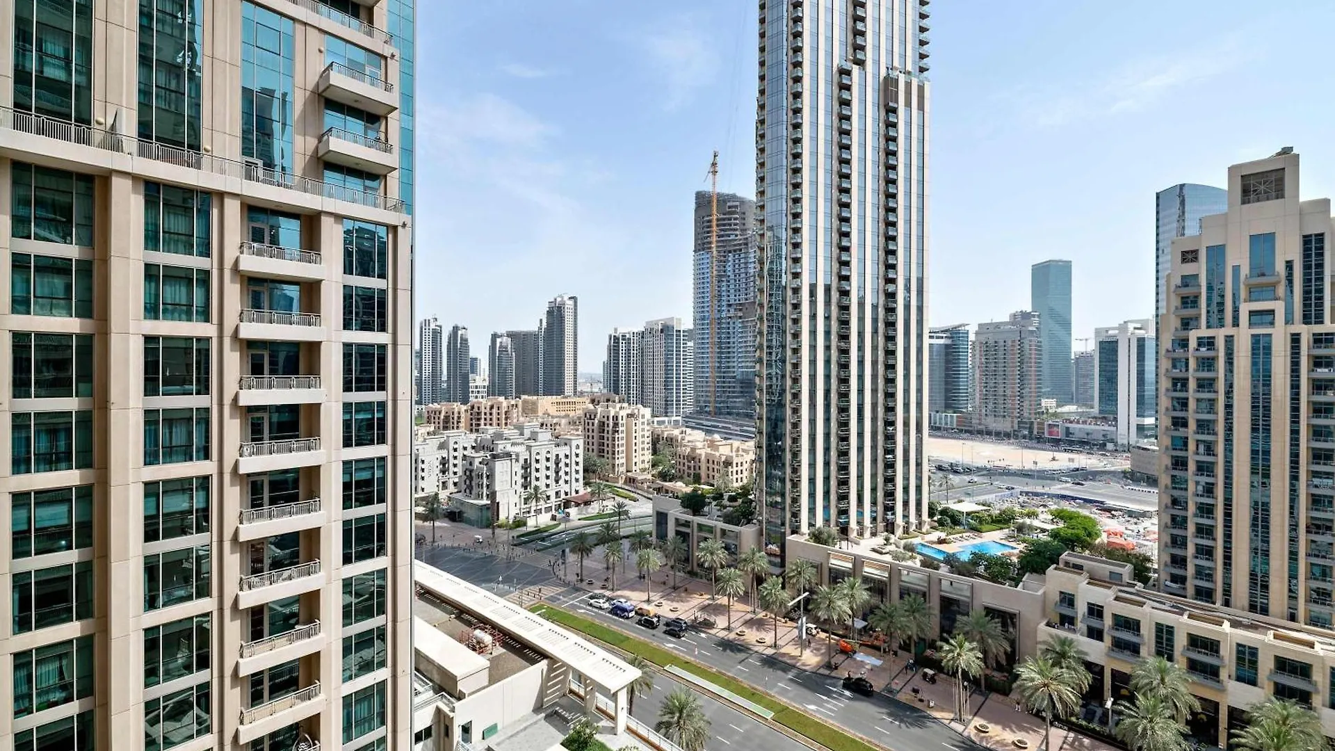 Silkhaus Chic 1Bdr With Patio Near Burj Khalifa Daire Dubai